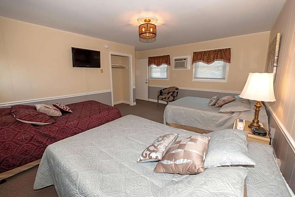 Simmons Motel and Suites