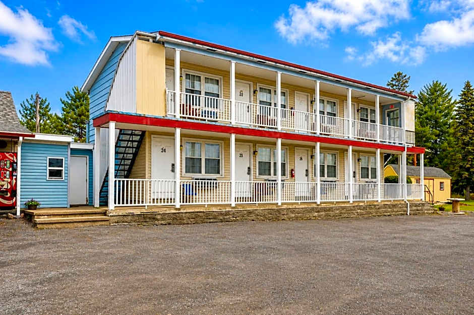 OYO Hotel Starlite Seneca Falls