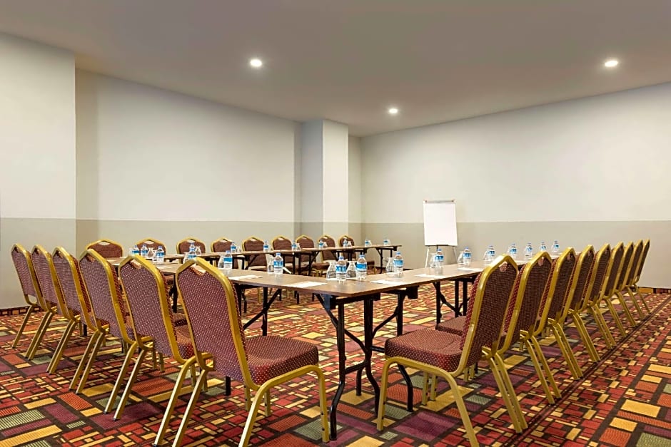 Hawthorn Suites by Wyndham Cerkezkoy