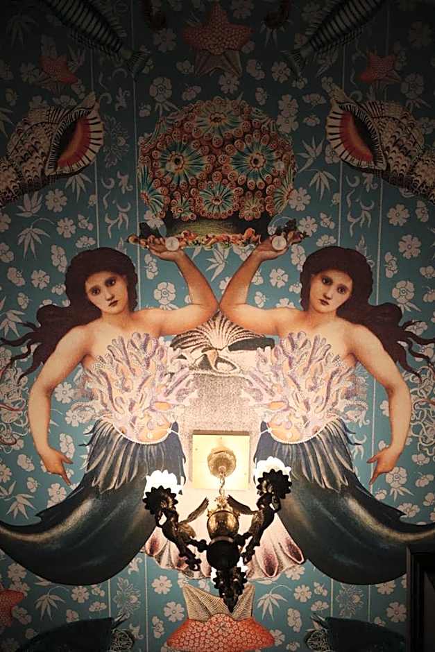 The Harrison Chambers of Distinction