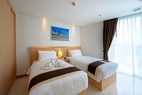 Two Bedroom Suite Pool Access