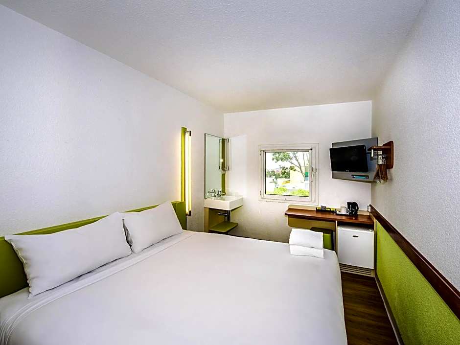 Ibis Budget St Peters