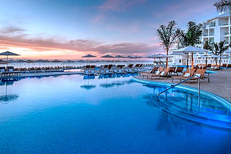 Superior Deluxe Partial Ocean View - Kids & Teens Free