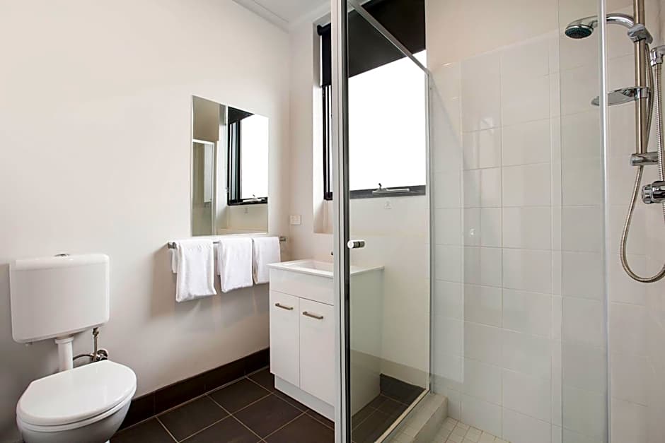 Nightcap at St Albans Hotel