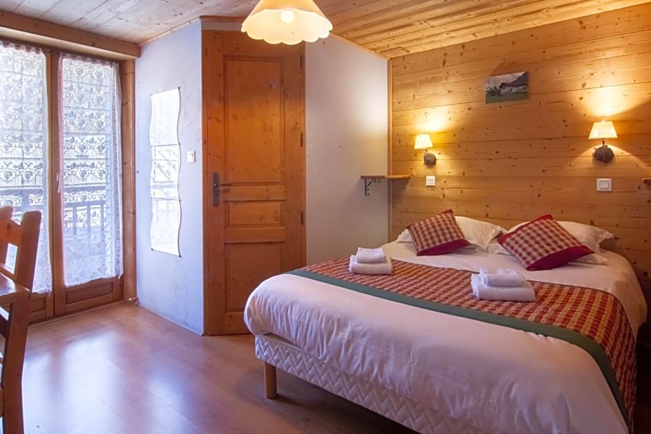 Chalet Hotel La Tarine