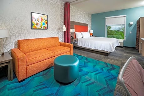King Studio Suite - Mobility Access/Non-Smoking