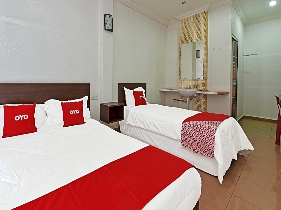 OYO 90559 Ummul Motel C Mart