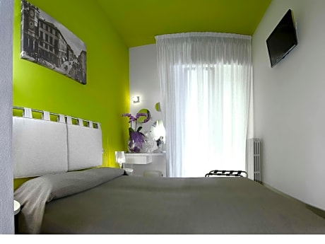 Triple Room with Balcony