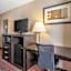 Quality Inn & Suites West Bend