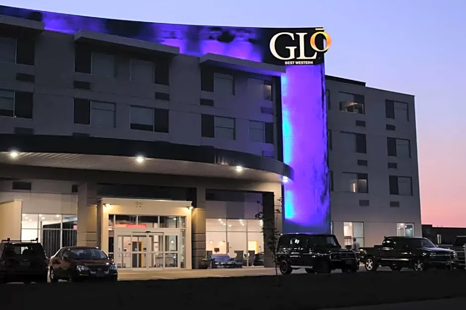 GLo Best Western Dawley Farms In Sioux Falls