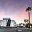 Hollywood Inn Suites Hotel