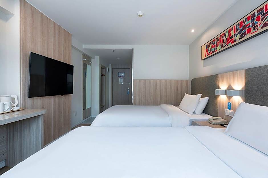 Hanting Hotel Guangzhou Sanyuanli Metro Station