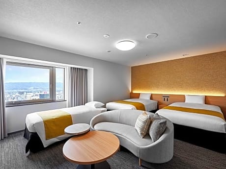 Triple Room - Non-Smoking