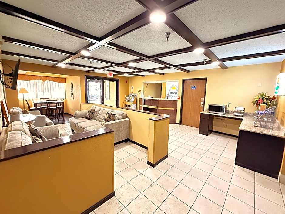 Fairview Inn & Suites Whitewater