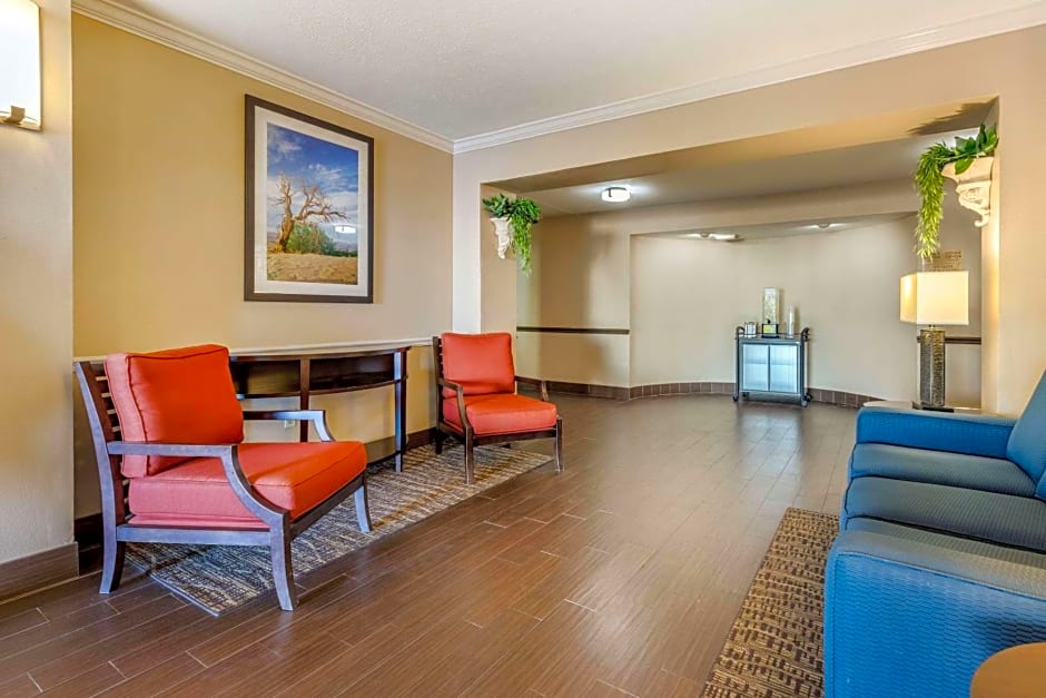 Comfort Inn & Suites El Centro I-8