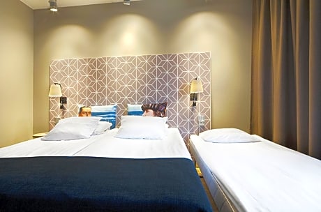 Twin Room with Extra Bed