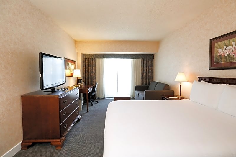 Atrium Hotel Vancouver