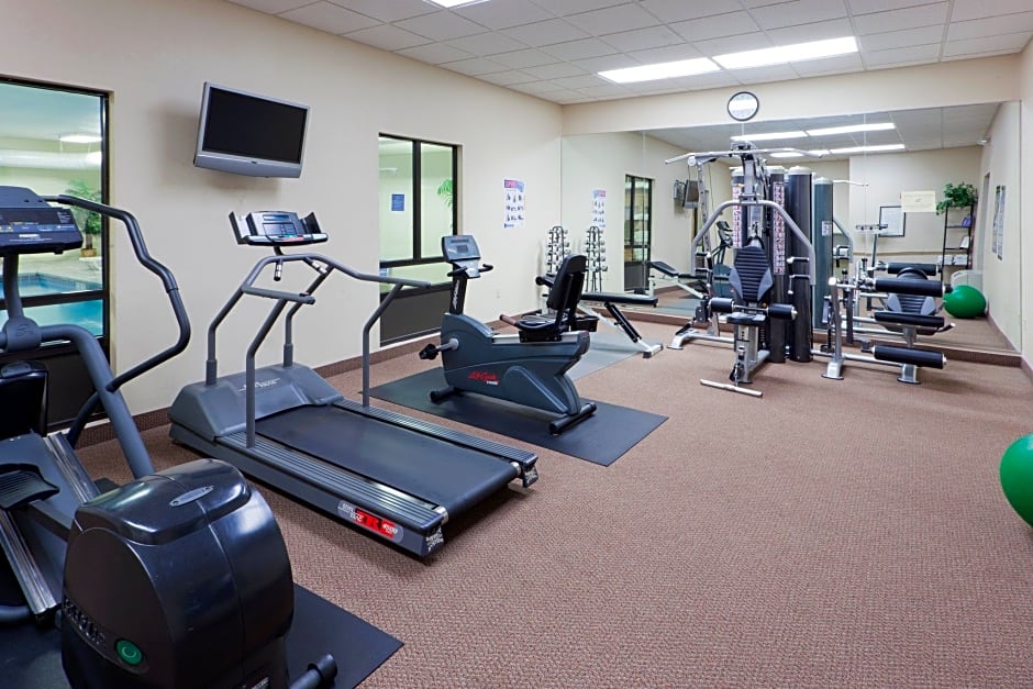 Holiday Inn Express Hotel & Suites Kent State University By IHG