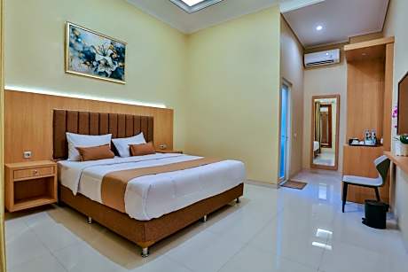 Standard King Room