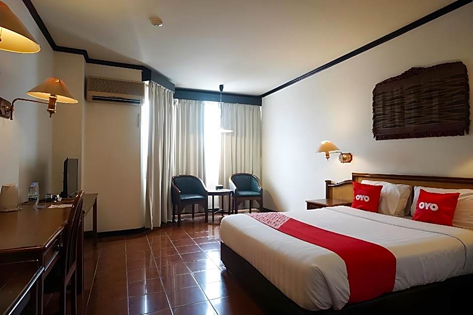 OYO 1735 Adika Bahtera Hotel