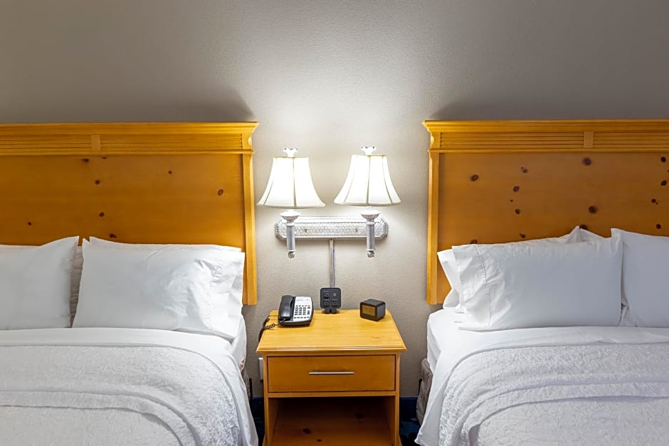 Photo 1 of 9 of Studio 2 Queen Beds, Hearing/Mobility Accessible, Roll in Shower