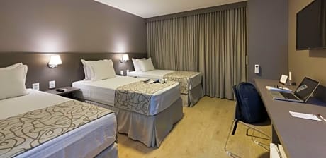 Deluxe Triple non smoking