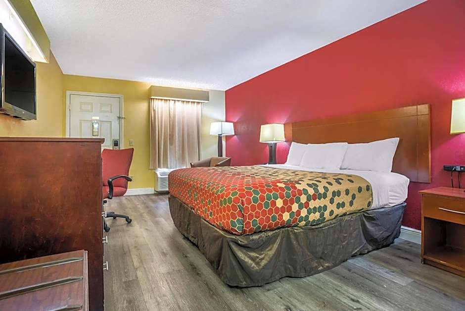 Econo Lodge Tupelo Barnes Crossing