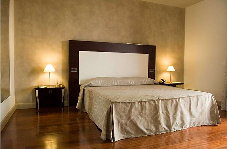 Cremona Palace Hotel