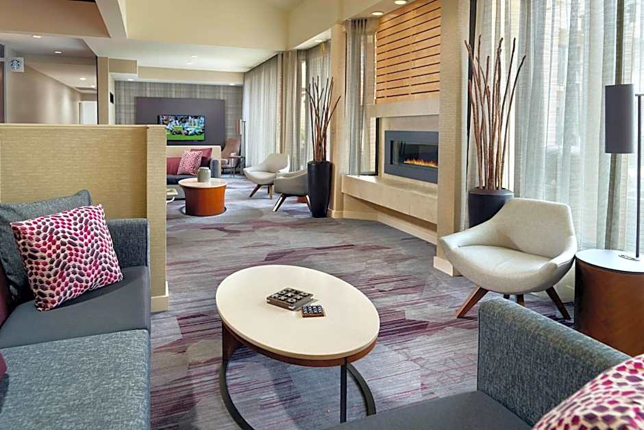 Courtyard by Marriott Raleigh Midtown