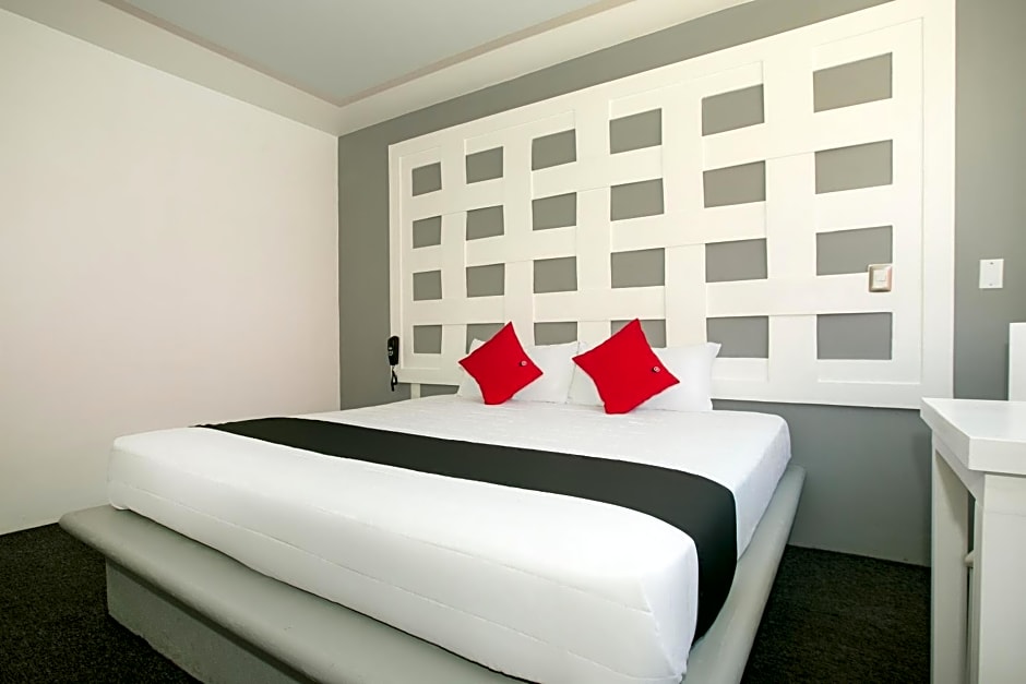 Hotel Euro Confort,Pachuca