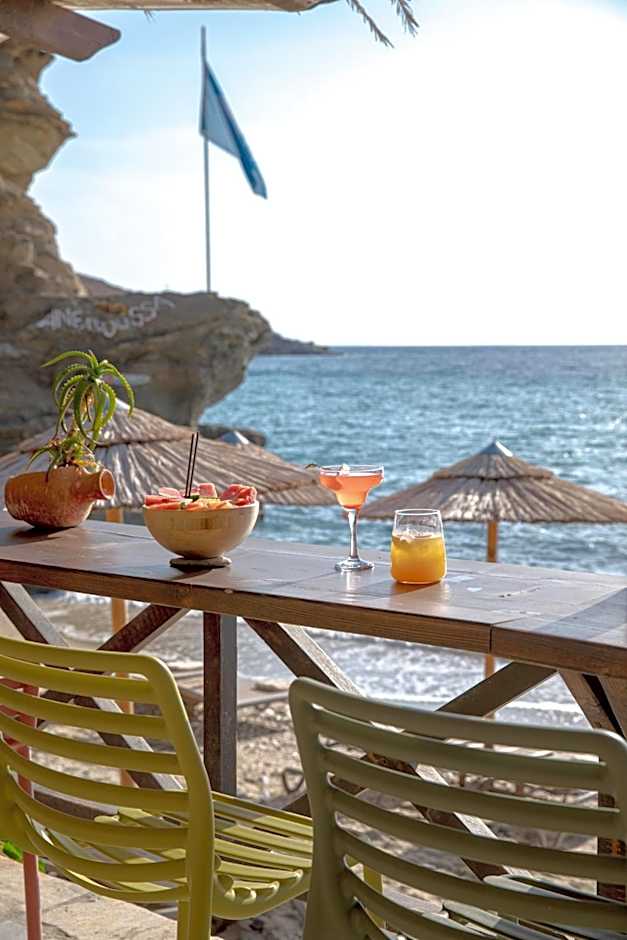 Aneroussa Beach Hotel