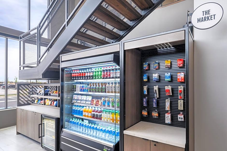 Atwell Suites - Denver Airport Tower Road By IHG