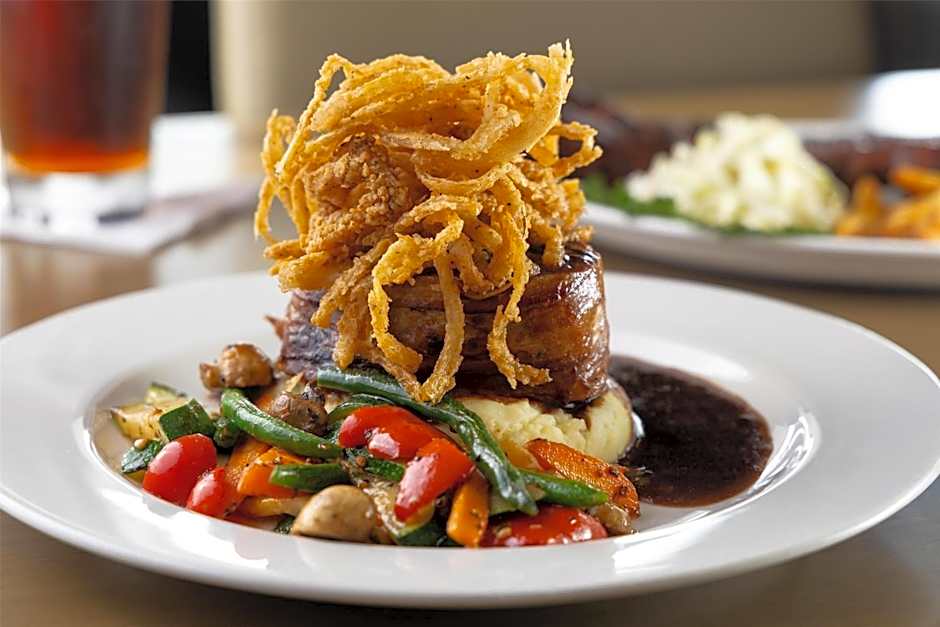 DoubleTree by Hilton West Kelowna