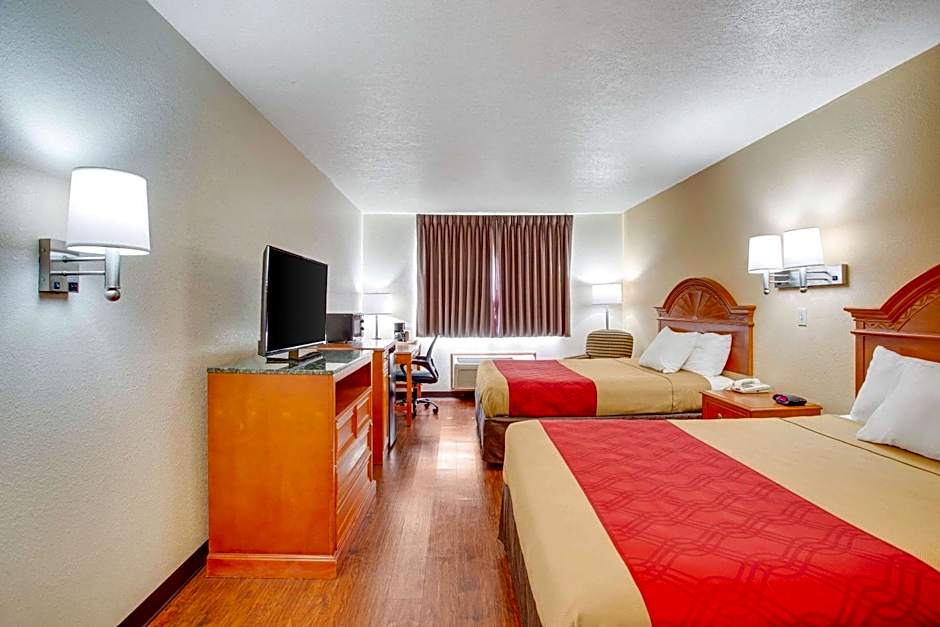 Econo Loge Inn & Suites Albuquerque East I-40 Eubank Exit