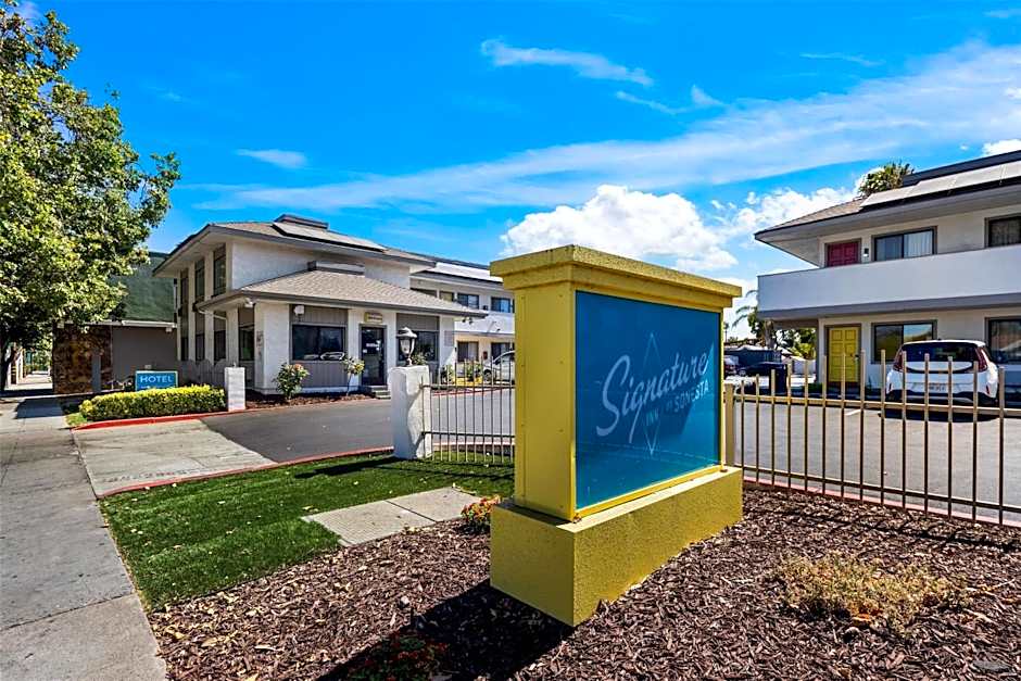 Photo 1 of 48 of Signature Inn San Jose