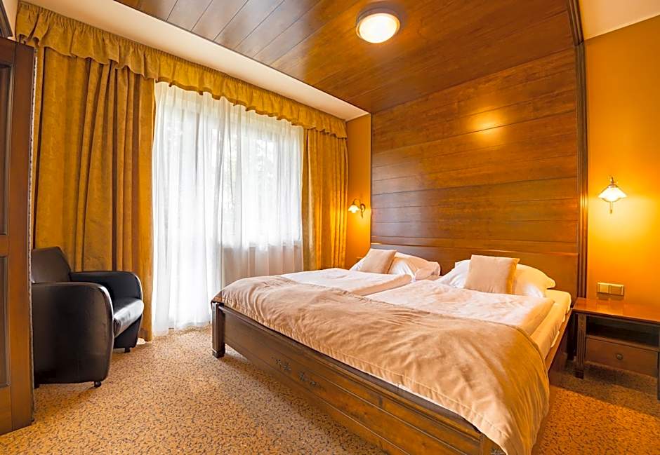 APLEND Wellness Hotel Borovica