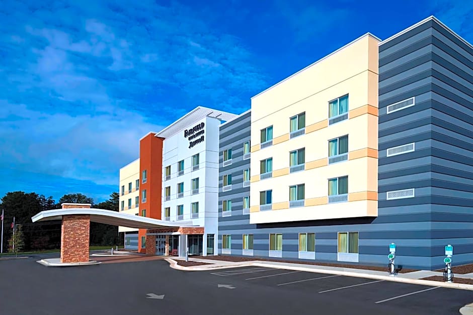 Fairfield Inn & Suites by Marriott Hendersonville Flat Rock
