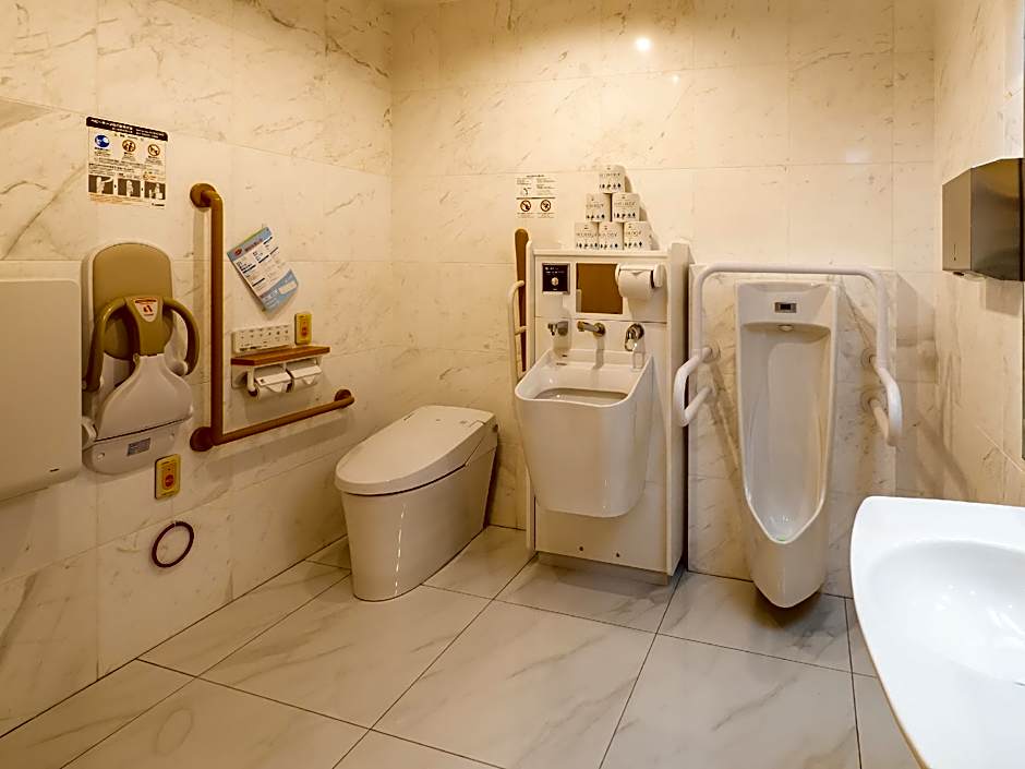 Toyoko Inn Higashi-osaka