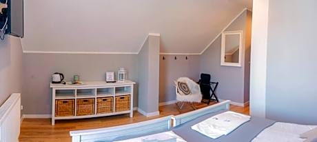 Twin Room with Balcony