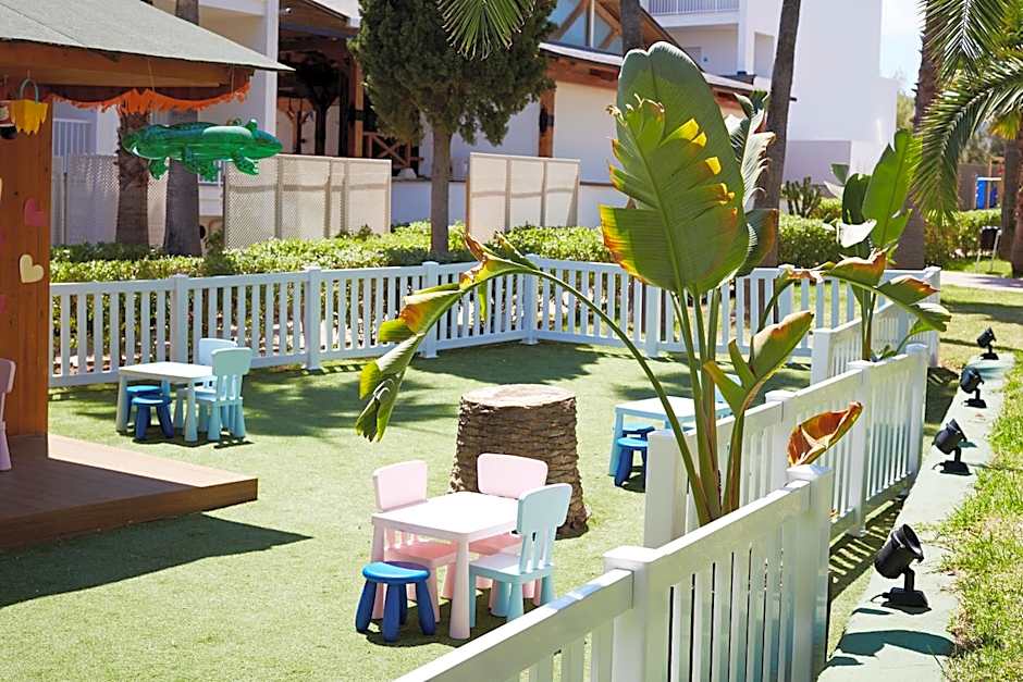 Hotel Playasol Cala Tarida