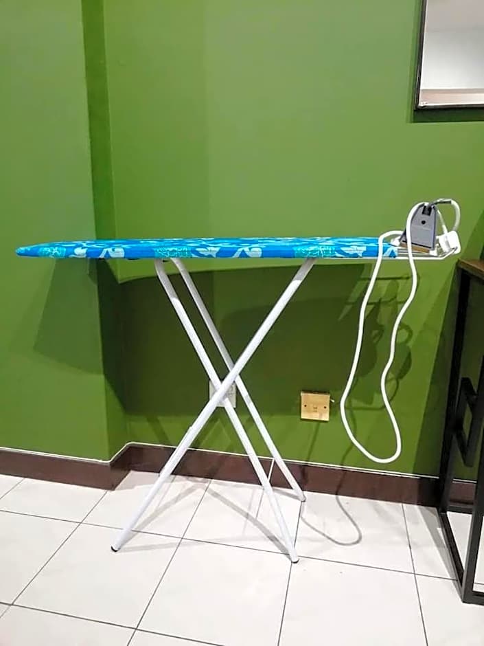 3 Rooms 10 pax VKA near LRT Axiata Bkt-Jalil IMU APU