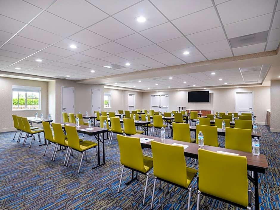 Holiday Inn Express Lodi By IHG