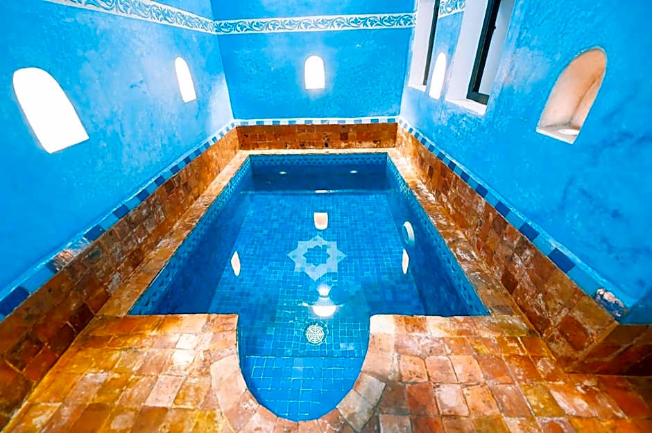 Riad ABBASSIA Marrakech Premiere - Authentic Medina Experience