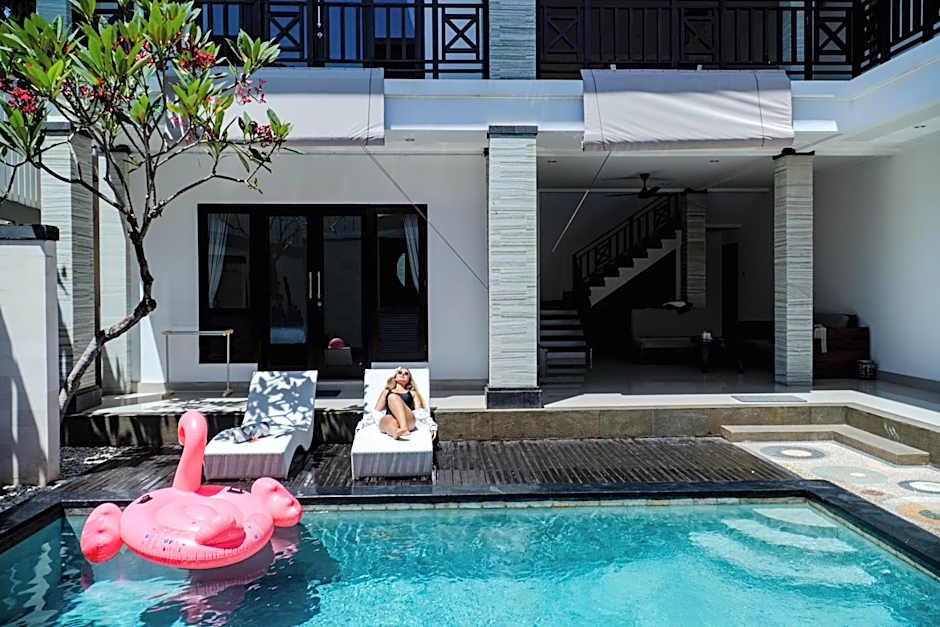 Maja Villa Batubelig by GenuineHost