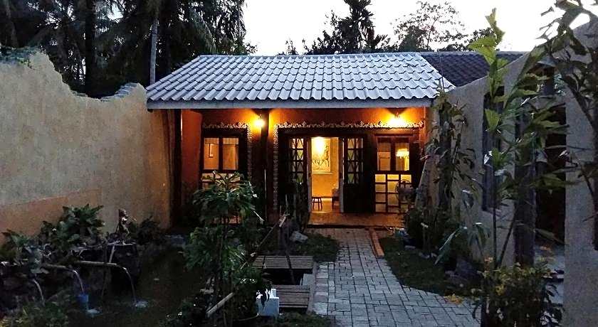 Sala Done Khone Hotel