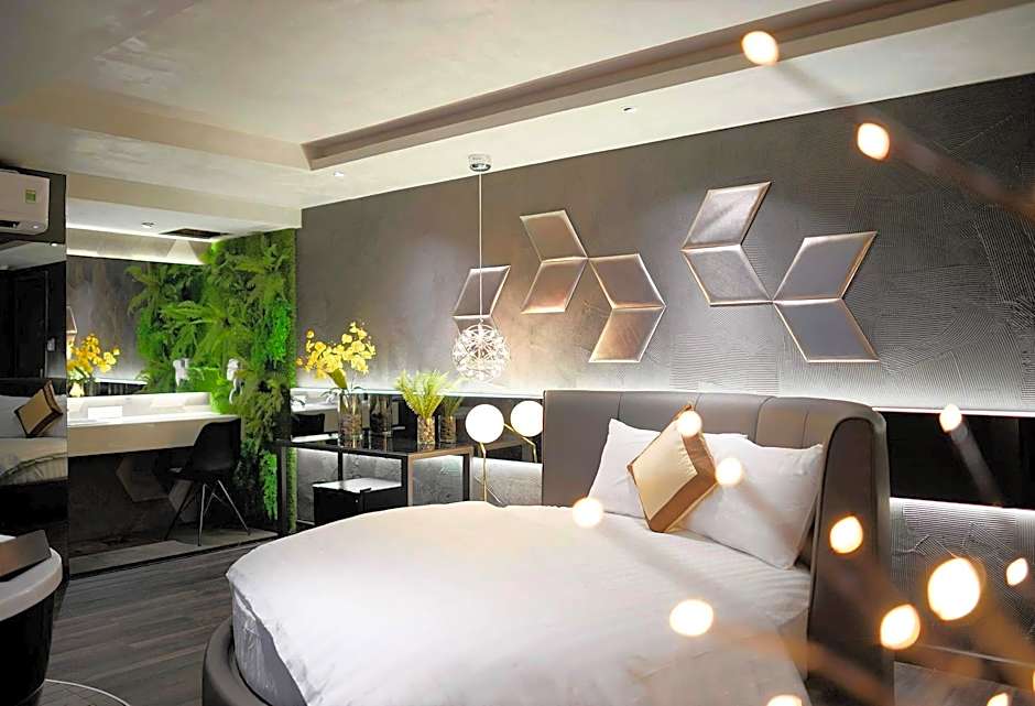 Bonita Signature BTX Hotel 