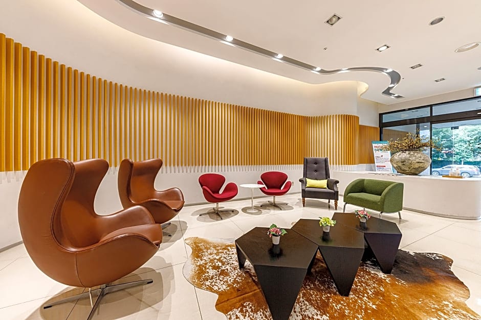 Crown Hotel Changwon