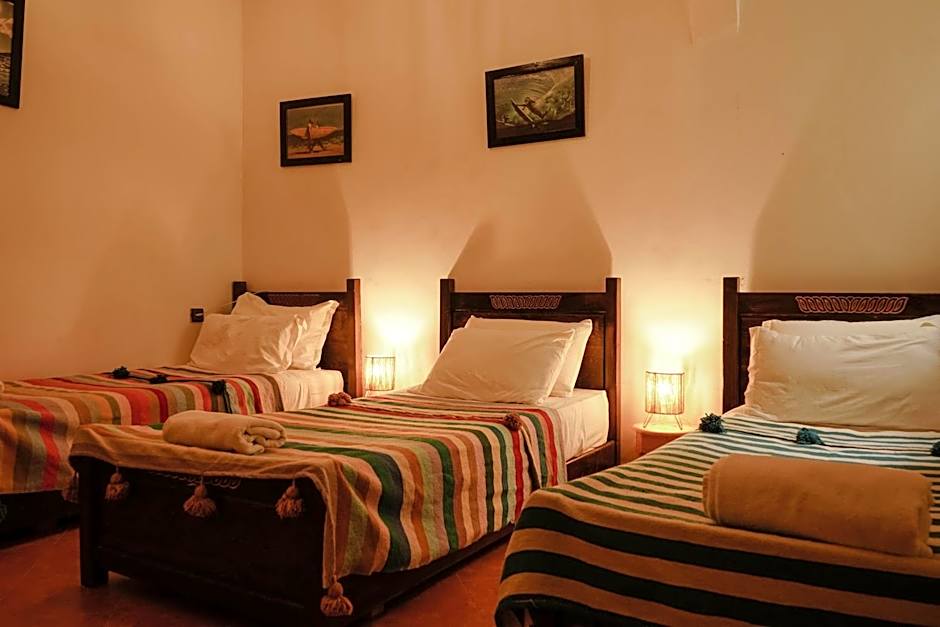 Hola Surf Morocco - Surf Camp Yoga In Tamraght