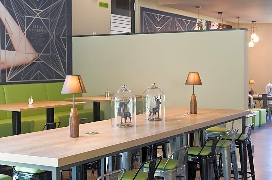 Super 8 by Wyndham Munich City North