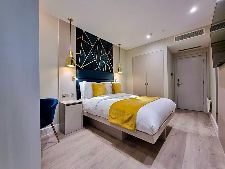 NOX Kensington Gardens